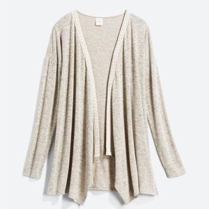 Freestyle
KAILEIGH
Serabi Crochet Trim Cardigan